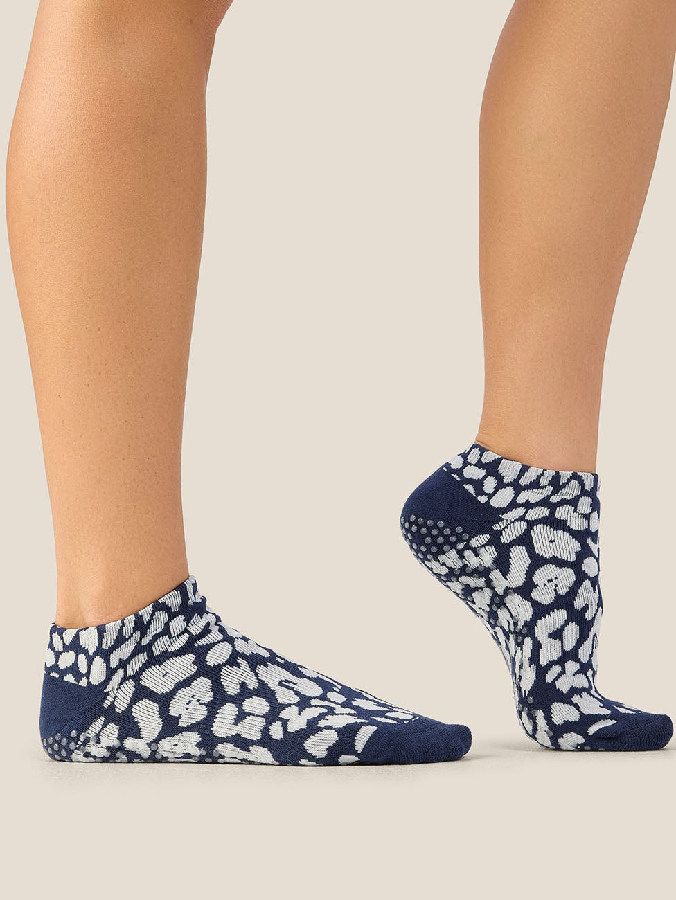 MoveActive Cheetah Navy Low Rise Grip Socks