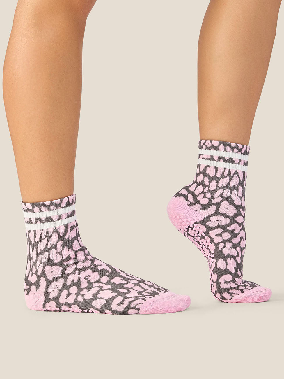 MoveActive Cheetah Stripe Pink Crew Grip Socks