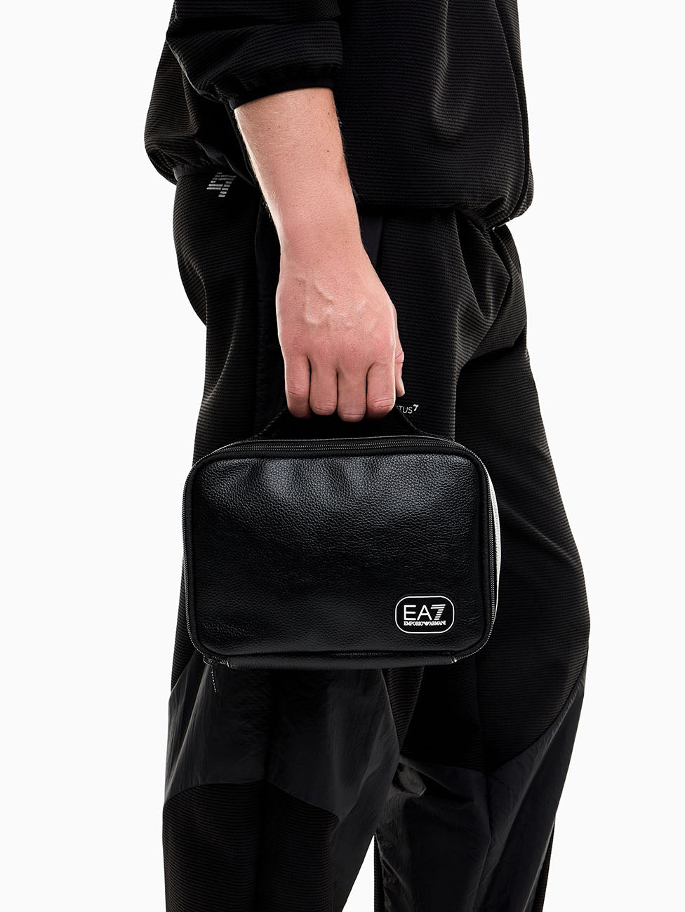 EA7 Black Carryover Beauty Case
