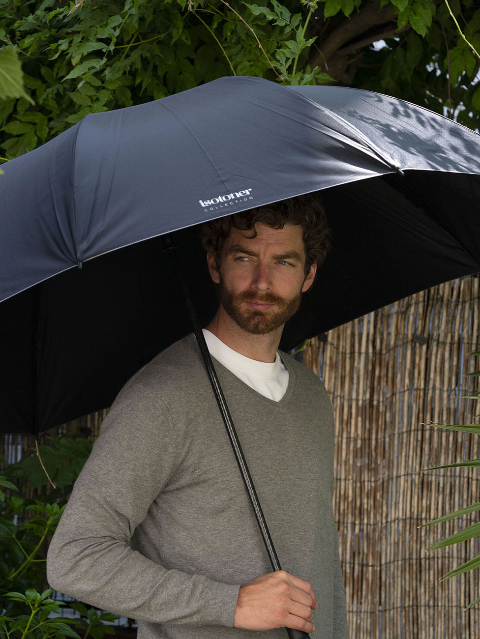 Isotoner Black XL Golf Umbrella