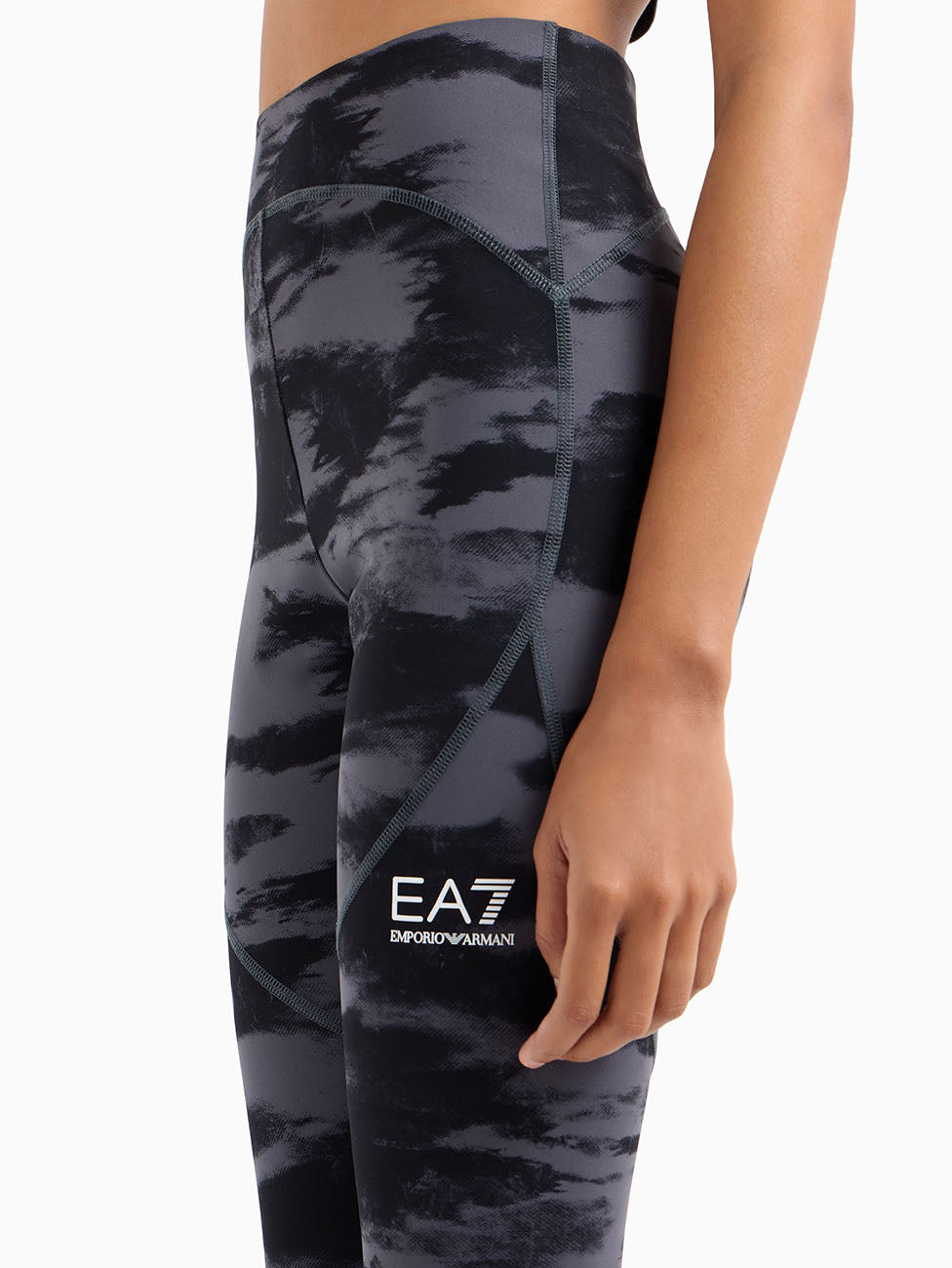 EA7 Dynamic Athlete Vigor7 Technical Fabric Leggings