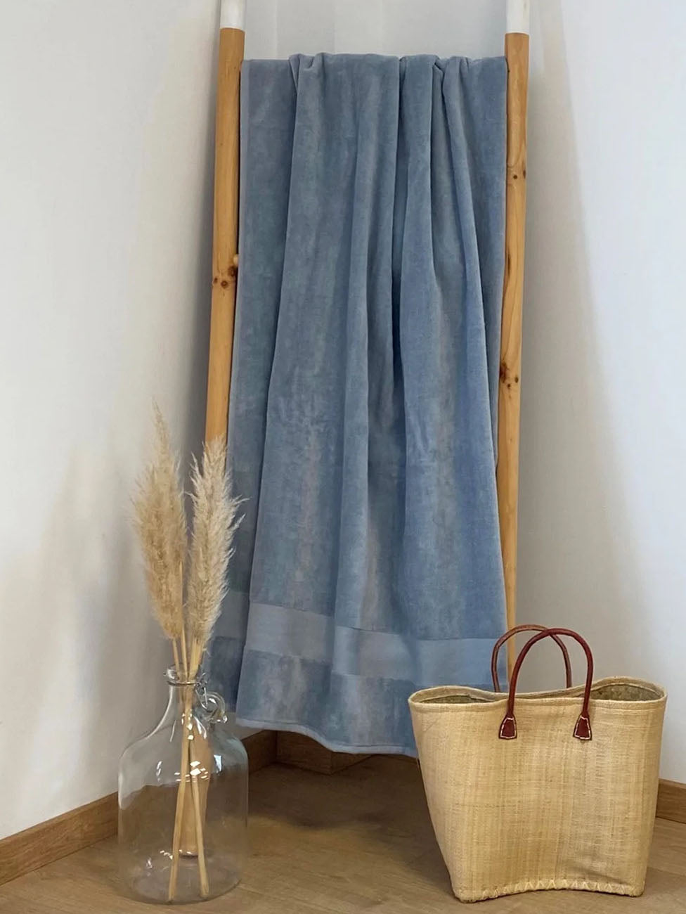 Le Comptoir De La Plage Classy Navy Towel