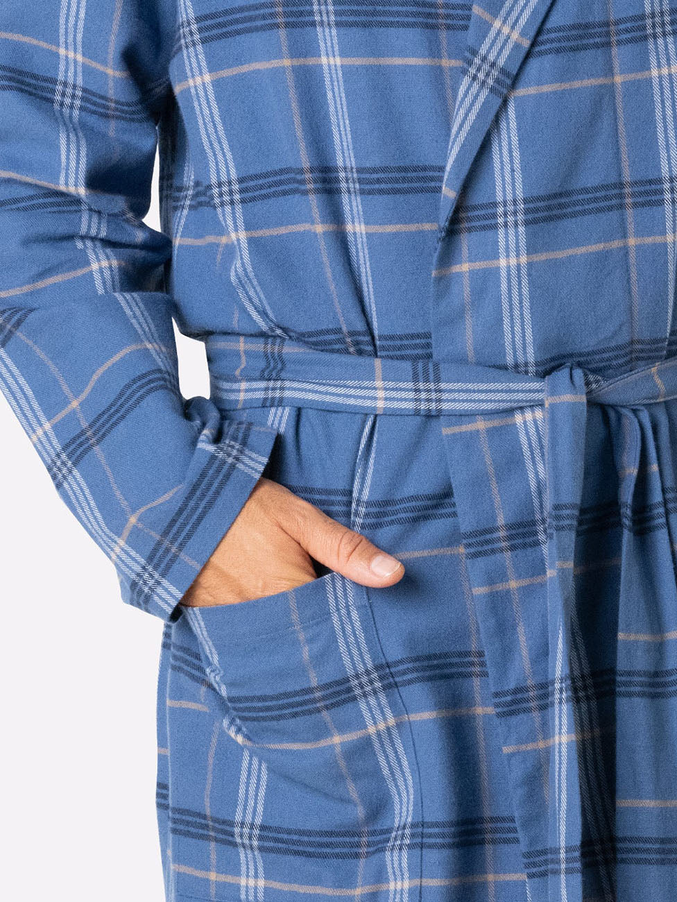 Eminence Men's Flannel Dressing Robe