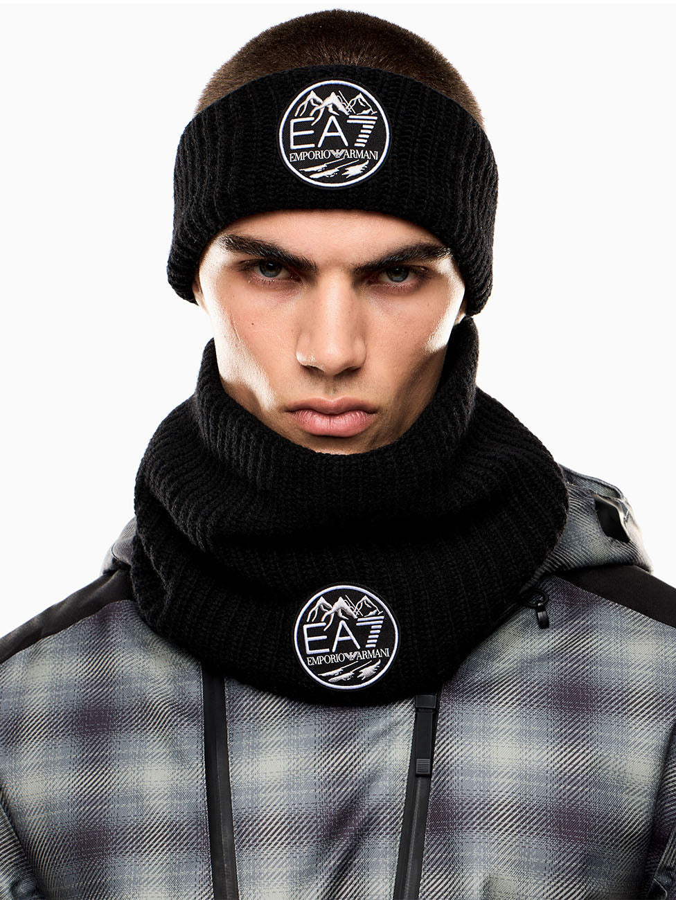 EA7 Unisex Wool/Viscose Blend Neck Warmer