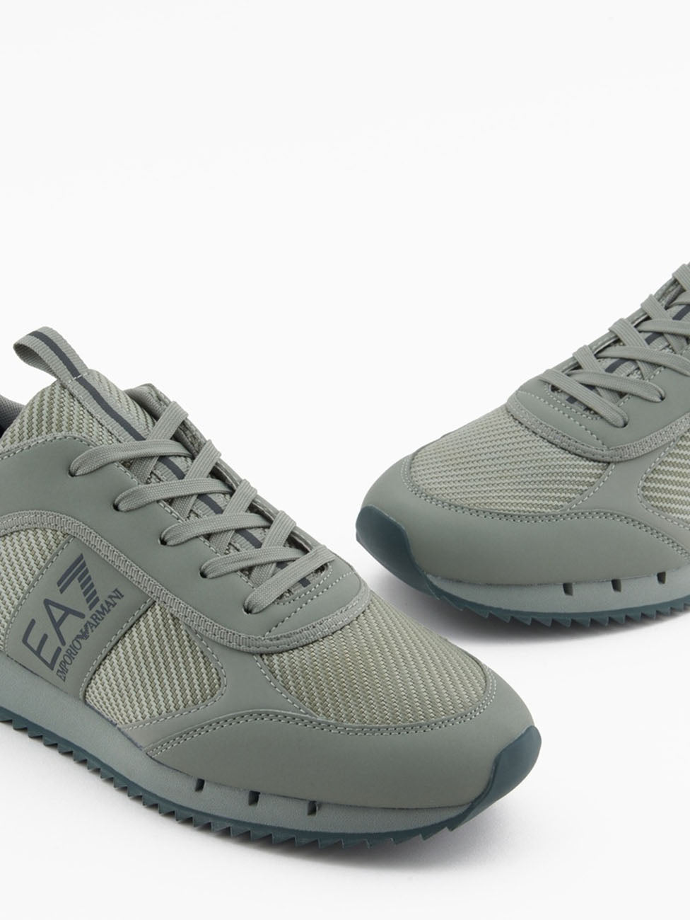 EA7 Urban Chic Sneakers