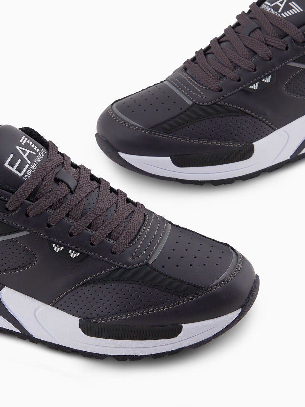 EA7 Obsidian Carter Sneakers