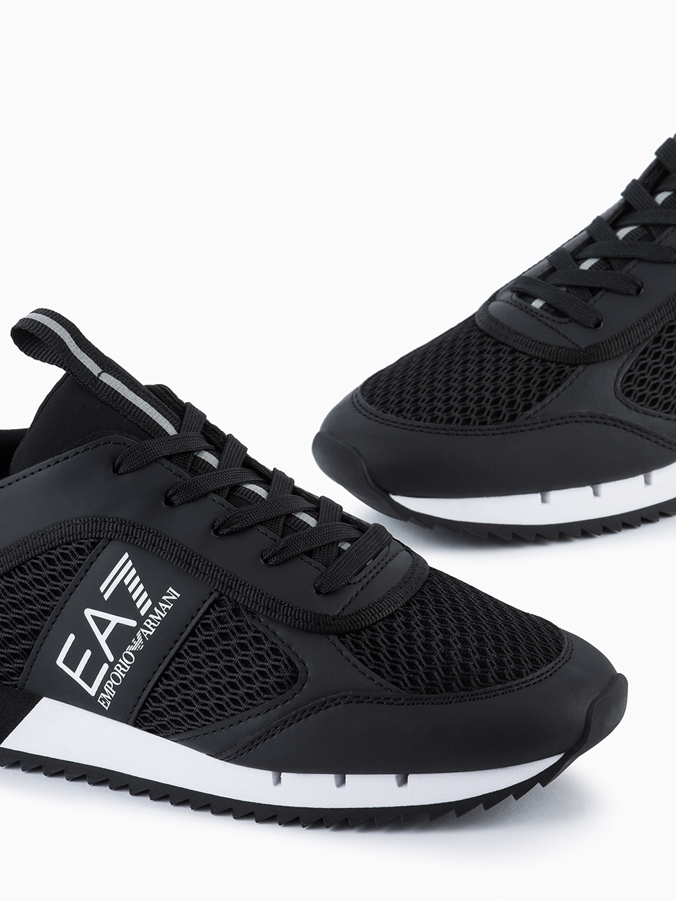 EA7 Men's Black & White Sport Shoes