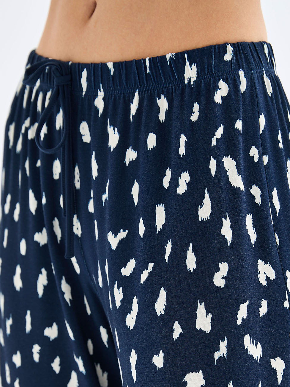 Blackspade White & Black Women's Pyjama