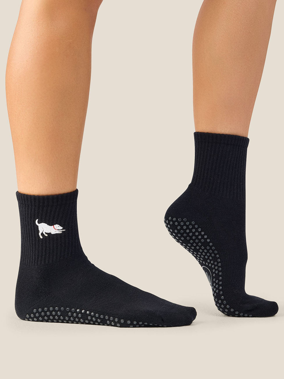 MoveActive Labrador Black  Crew Grip Socks