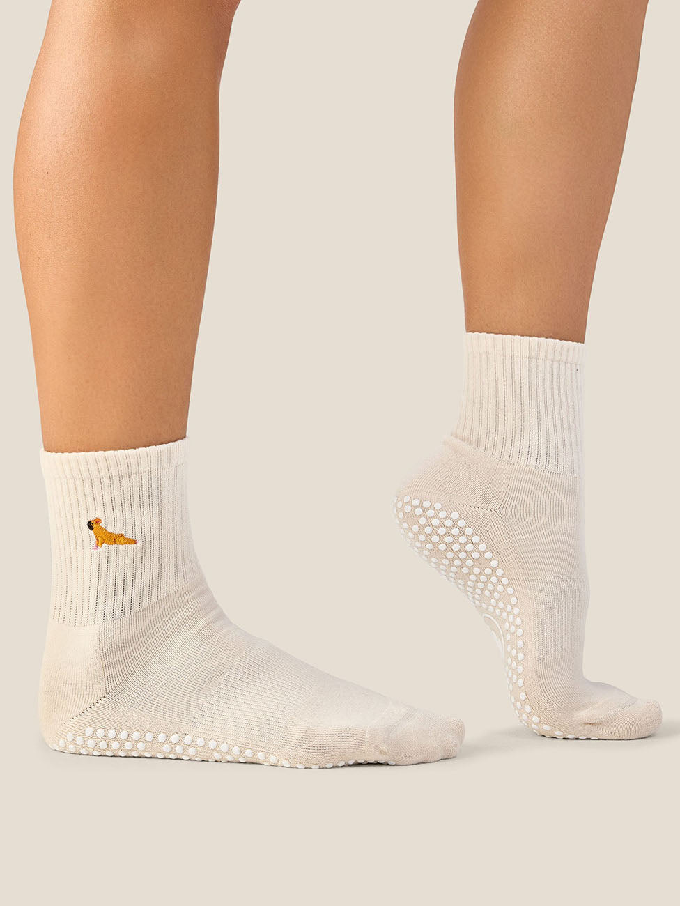 MoveActive Poodle Oat  Crew Grip Socks