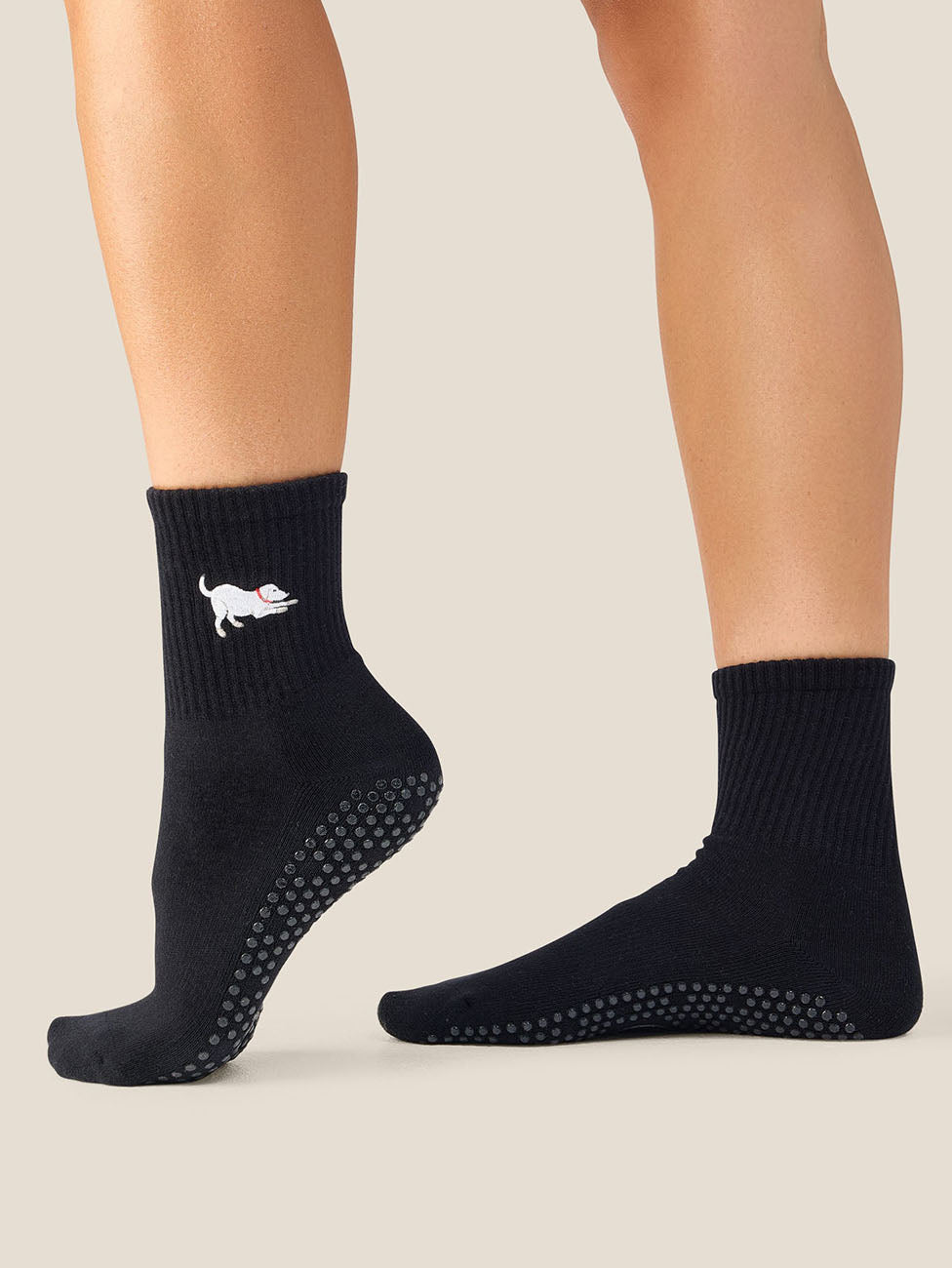 MoveActive Labrador Black  Crew Grip Socks