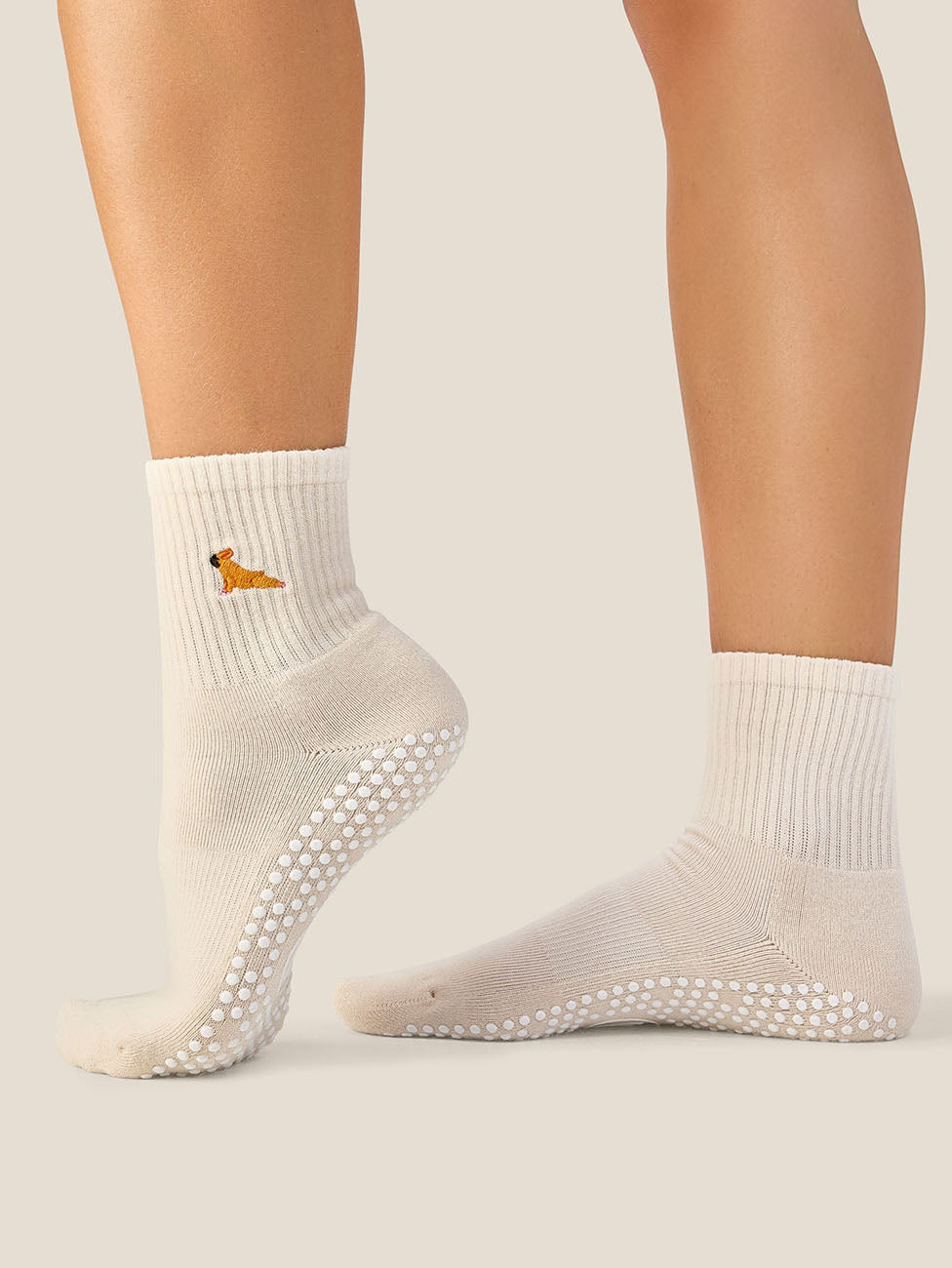 MoveActive Pug Oat  Crew Grip Socks