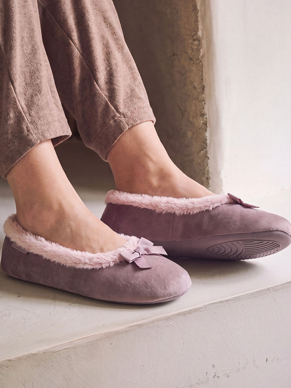 Isotoner Taupe Women's Microvelour Ballerina Slippers