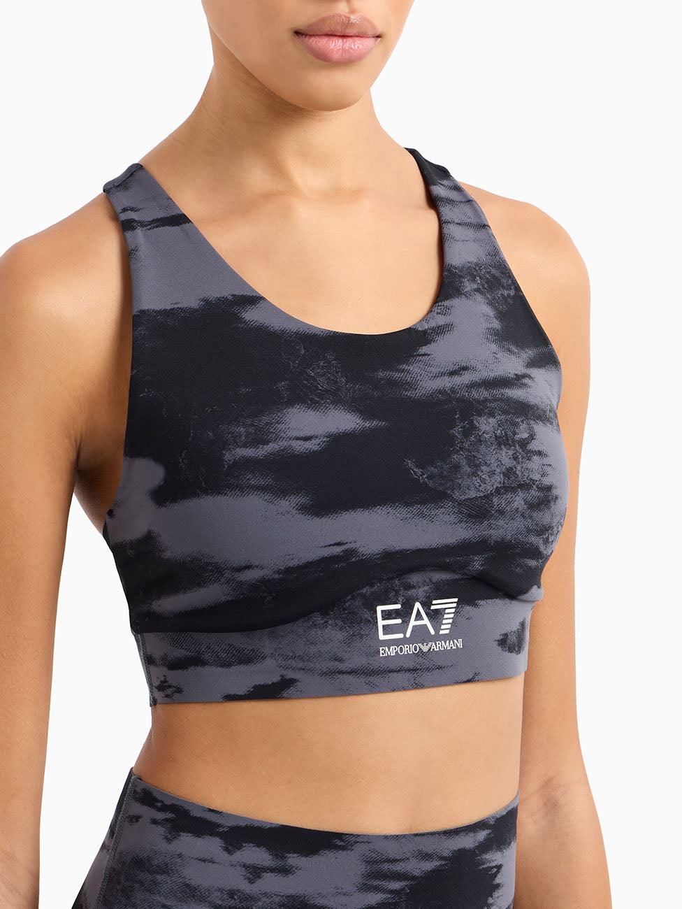 EA7 Dynamic Athlete Vigor7 Technical Fabric Sports Bra