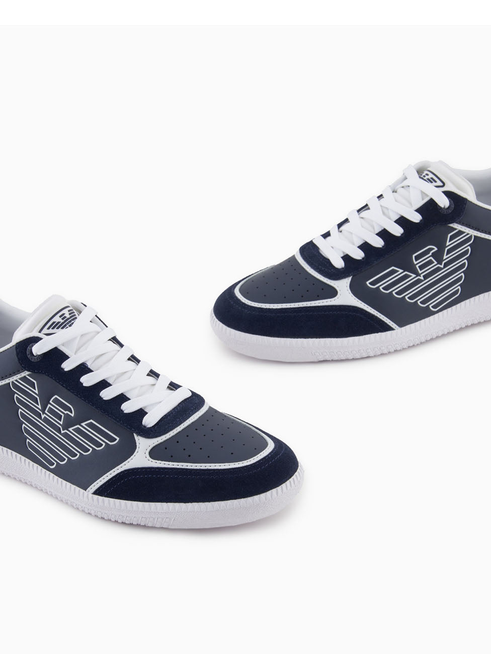 EA7 Sky Captain Heritage Eagle Sneakers